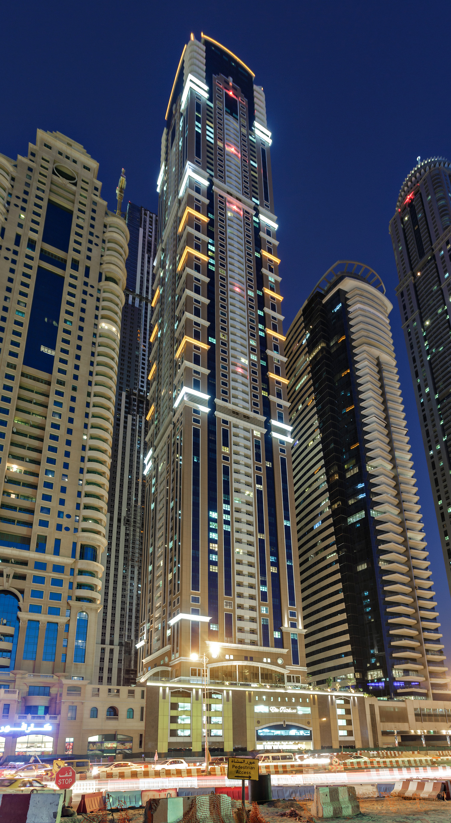 Elite Residence, Dubai - View from the north. © Mathias Beinling
